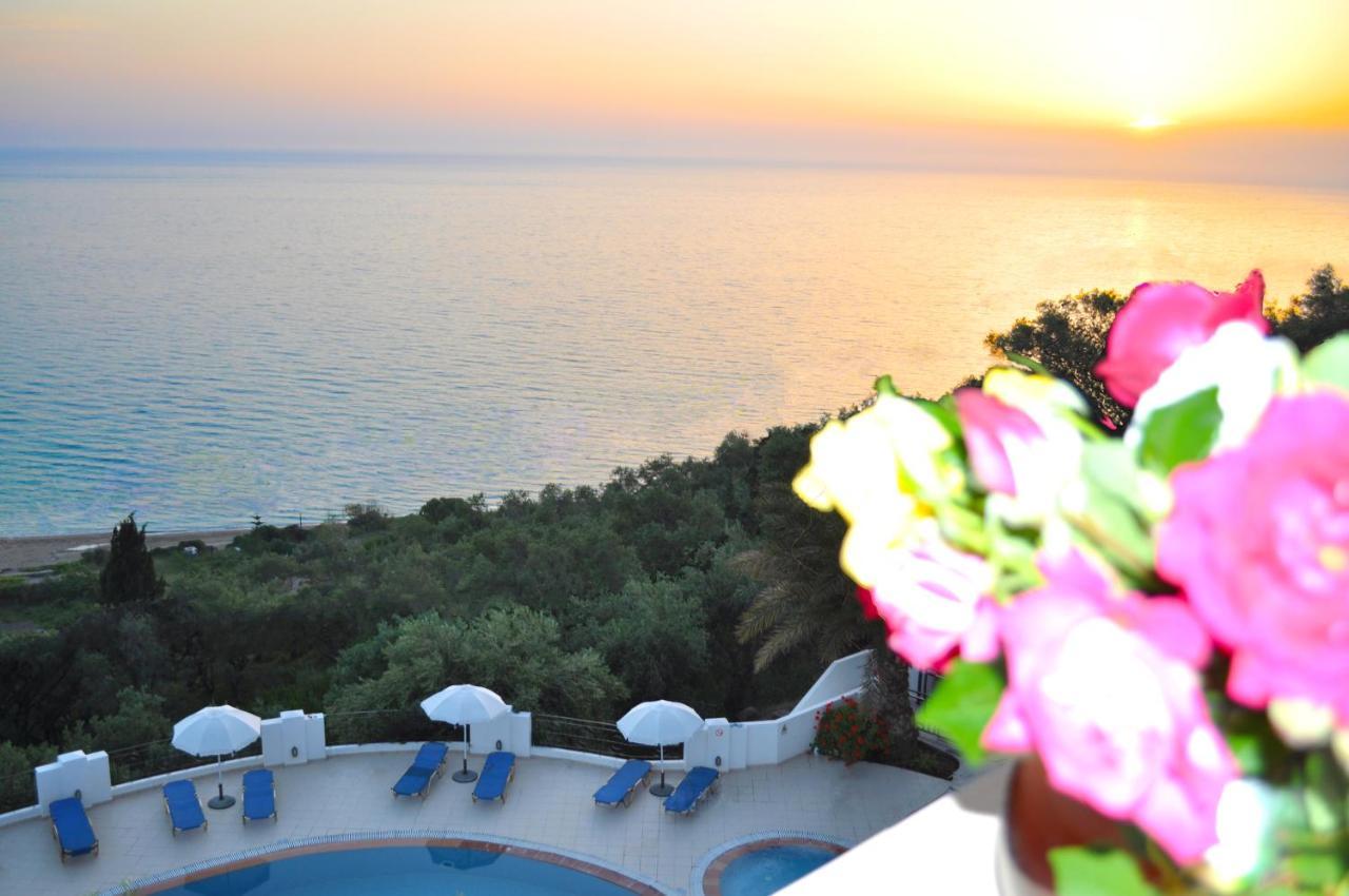 Beautiful Holiday Apartments Maria With Amazing Pool - Agios Gordios Beach Ngoại thất bức ảnh
